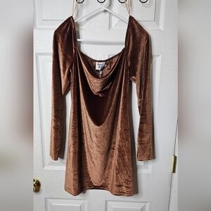 NWT Princess Polly Star Power mini dress in brown velvet Size 8